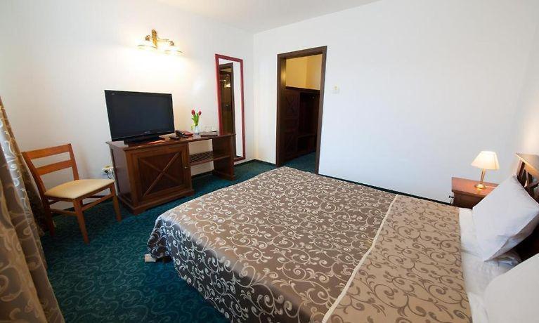 Hotel Ana Αράντ Εξωτερικό φωτογραφία