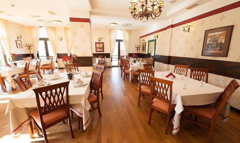 Hotel Ana Αράντ Εξωτερικό φωτογραφία